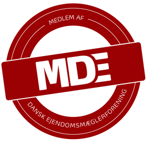 Logo for MDE – Medlem af Dansk Ejendomsmæglerforening, der dokumenterer faglighed og godkendelse som ejendomsmægler